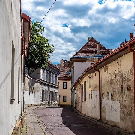 Sun Lighted Cathedral Square Studio Apartment Vilnius Luaran gambar